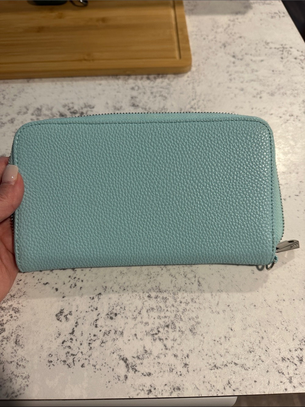 thirty-one Aqua Zip Around Wallet